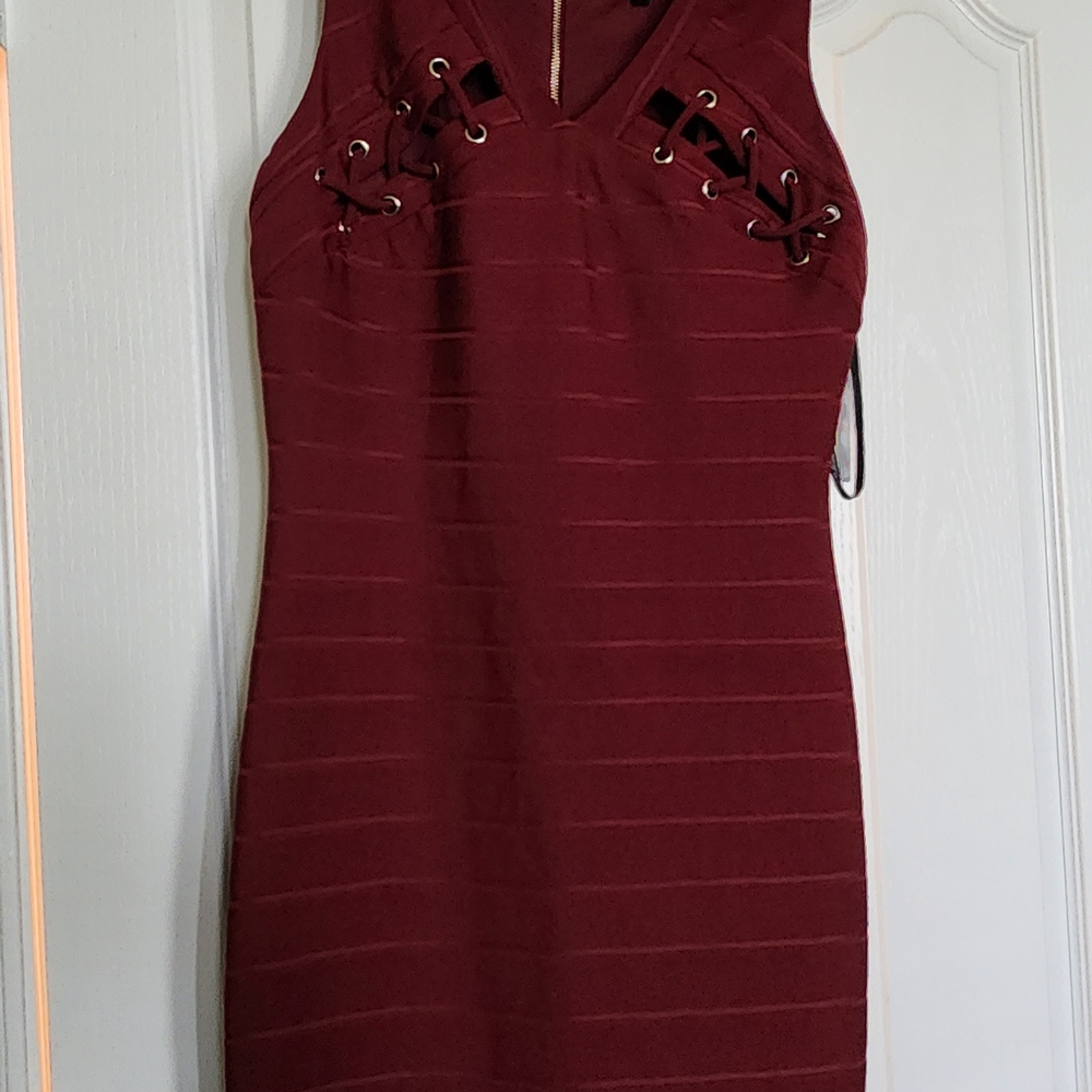 Guess Red Pleated Sheath Mini Dress V-Neck